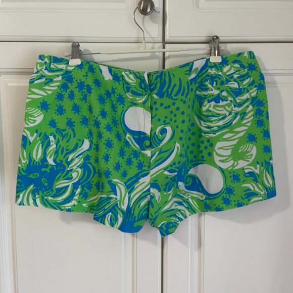 🌿 Lilly Pulitzer Liza Shorts – Size 10 – Limeade Roar of the Jungle  GUC🌿 - Picture 3 of 15